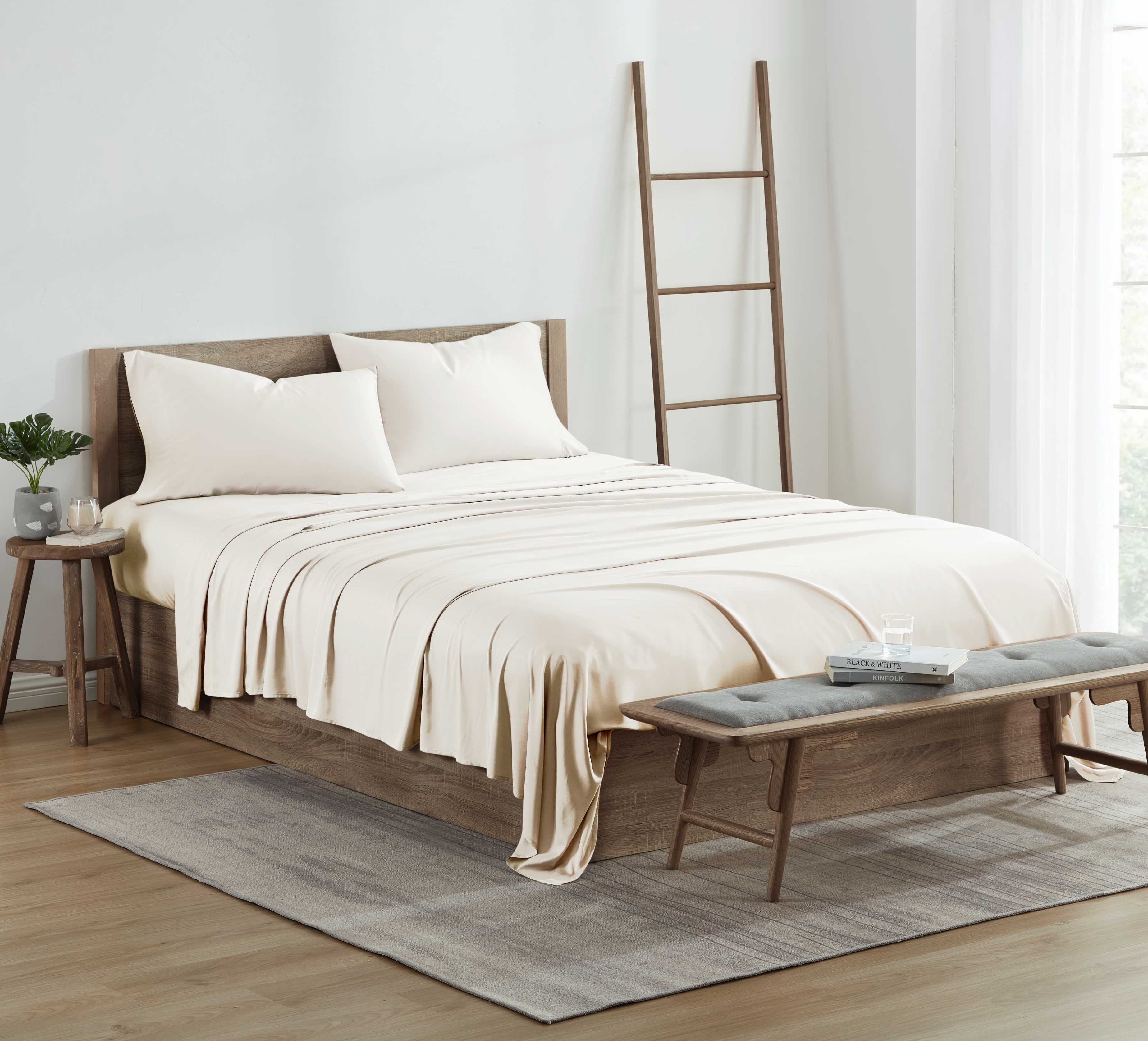  Kathy Ireland Home Kathy Ireland 300 Thread Count 100% Bamboo Sheet Set. - Queen - Bonton