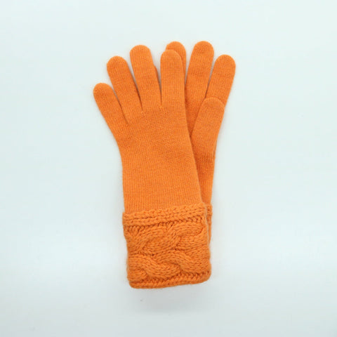 GLOVES WITH CABLES on CUFF