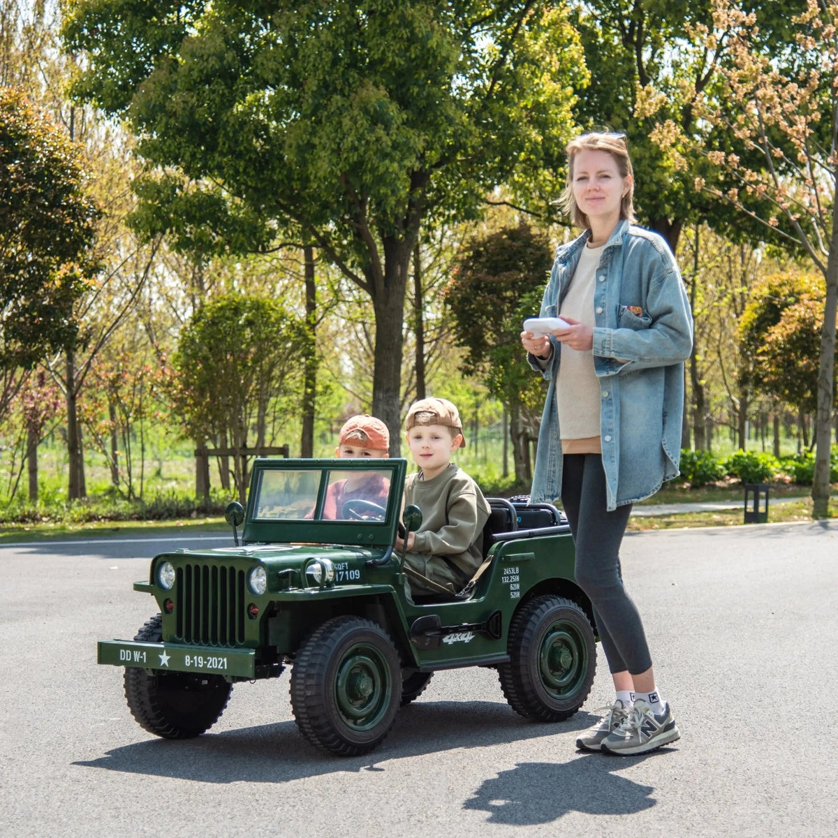  Freddo 24V Freddo Military Willy Truck 3 Seater Electric Ride On - Green - Bonton