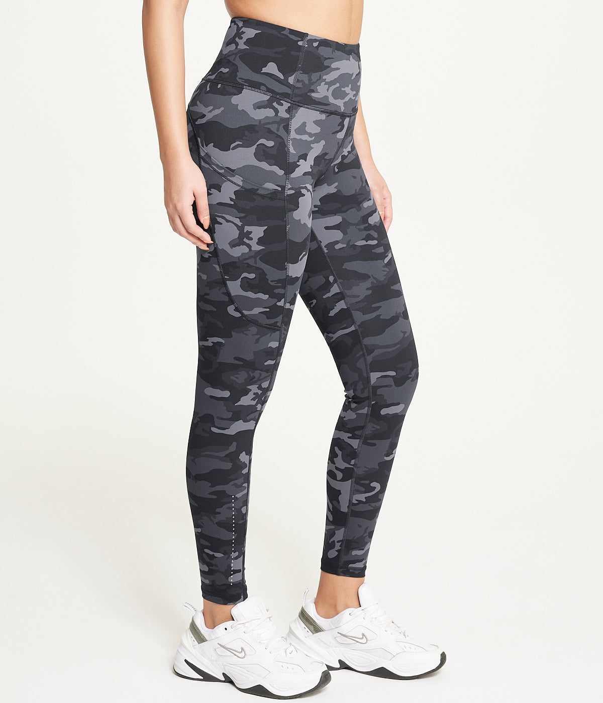  Exertek Side Pocket Legging - Black Camo - Bonton