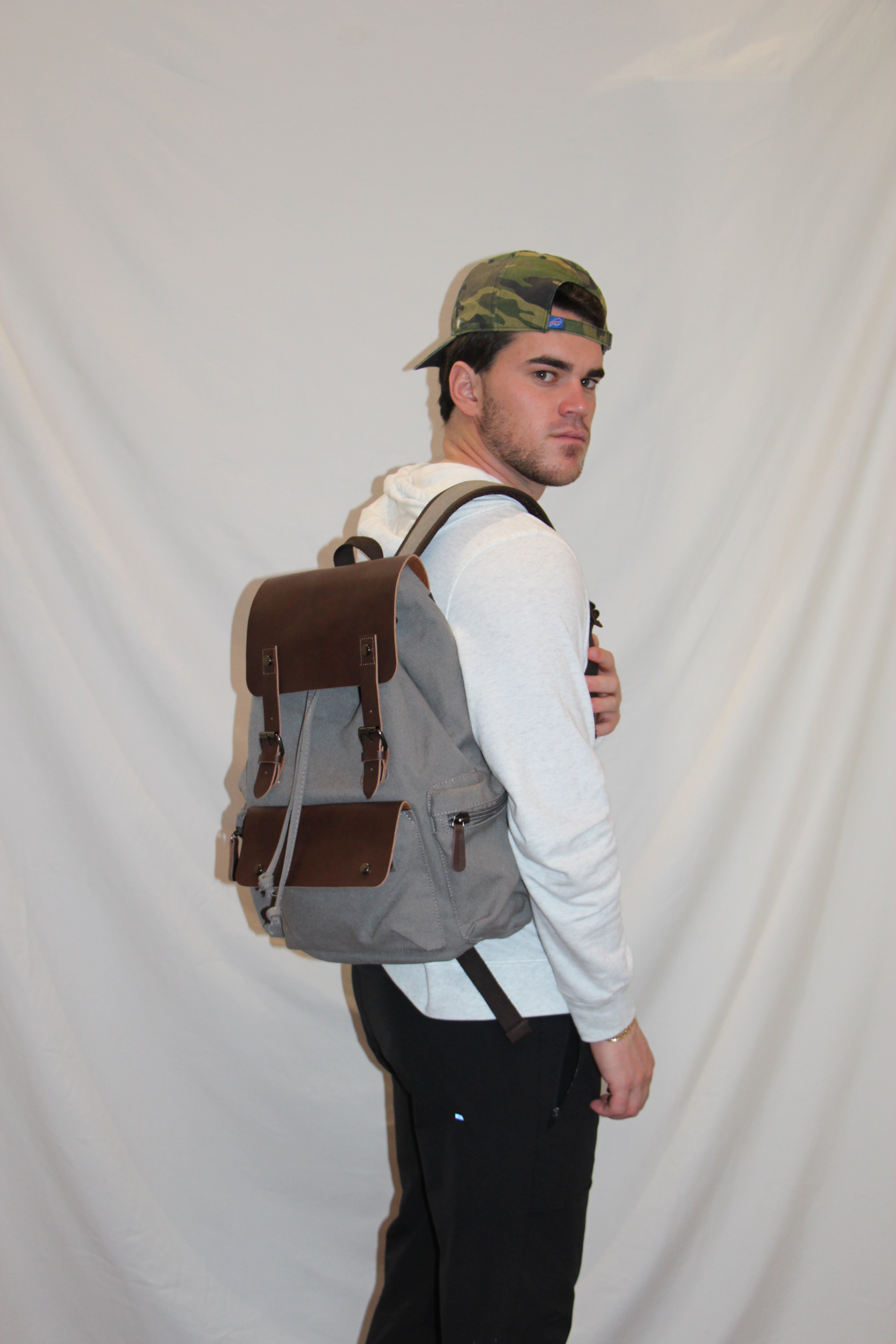  Asher The Trevor Backpack - Default Title - Bonton