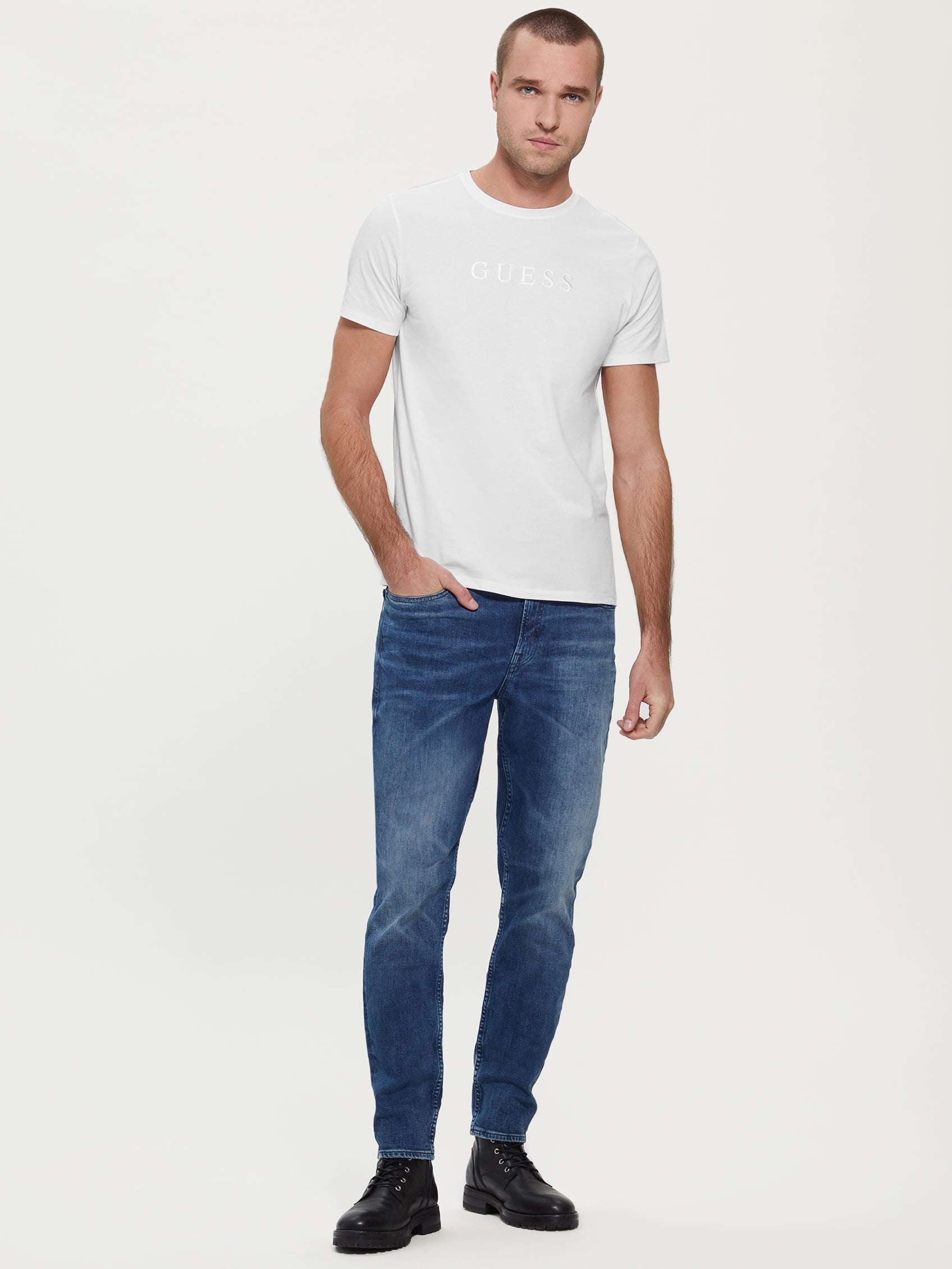  Guess Men's Embroidered Logo Tee - Pure White - Bonton