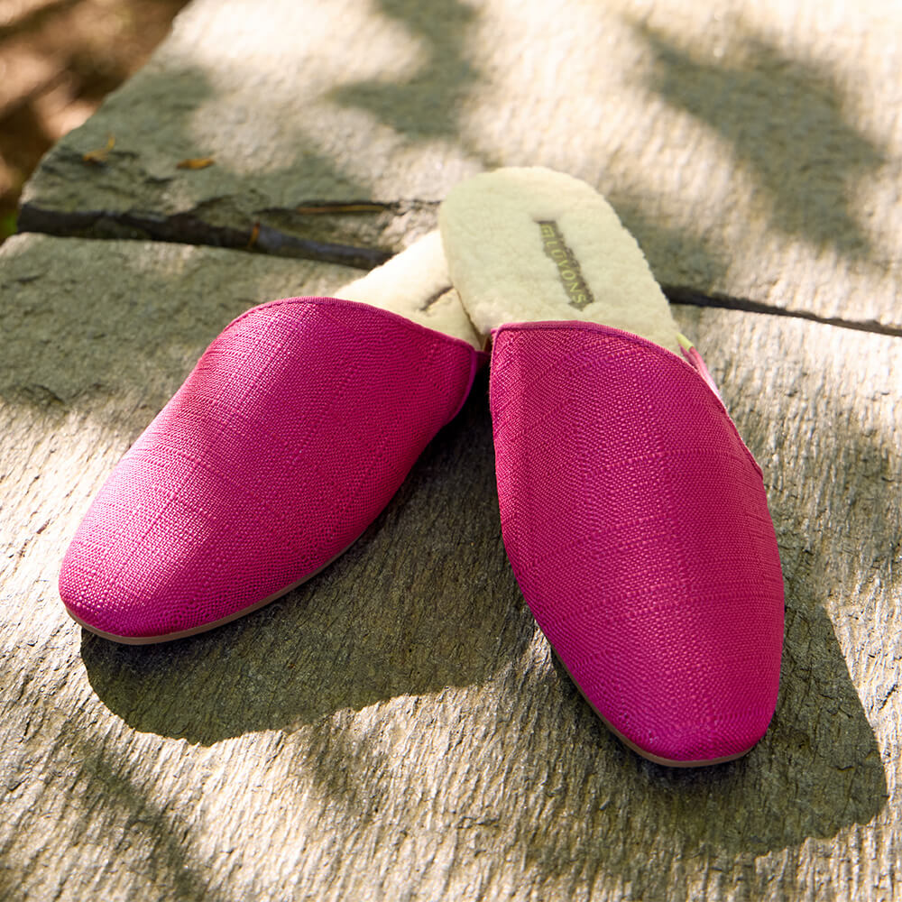  Luvons Devon Luxe Memory Foam Slippers - Vibrant Raspberry - Bonton