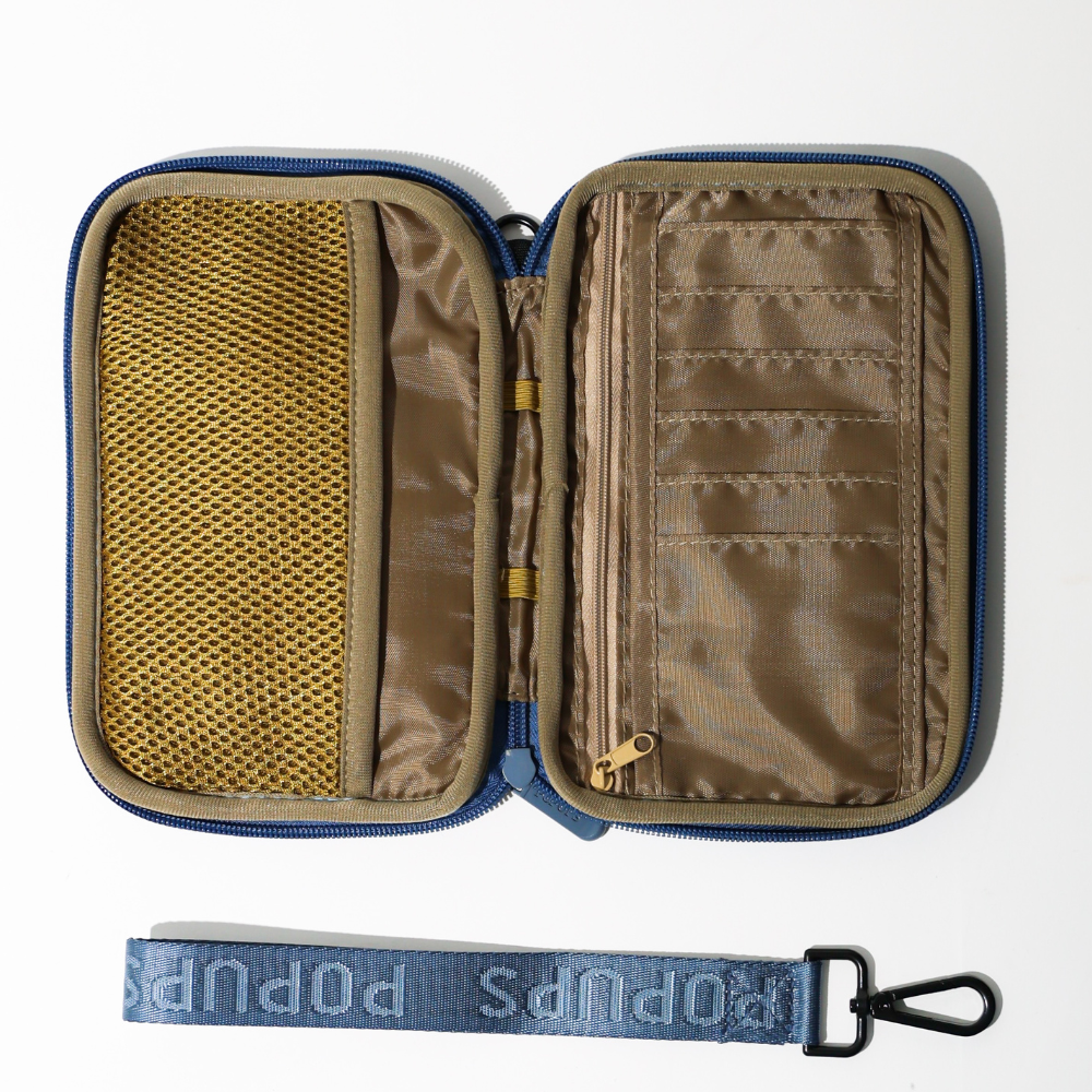  Pop Ups Brand PASSPORT WALLET STORMY BLUE - Default Title - Bonton