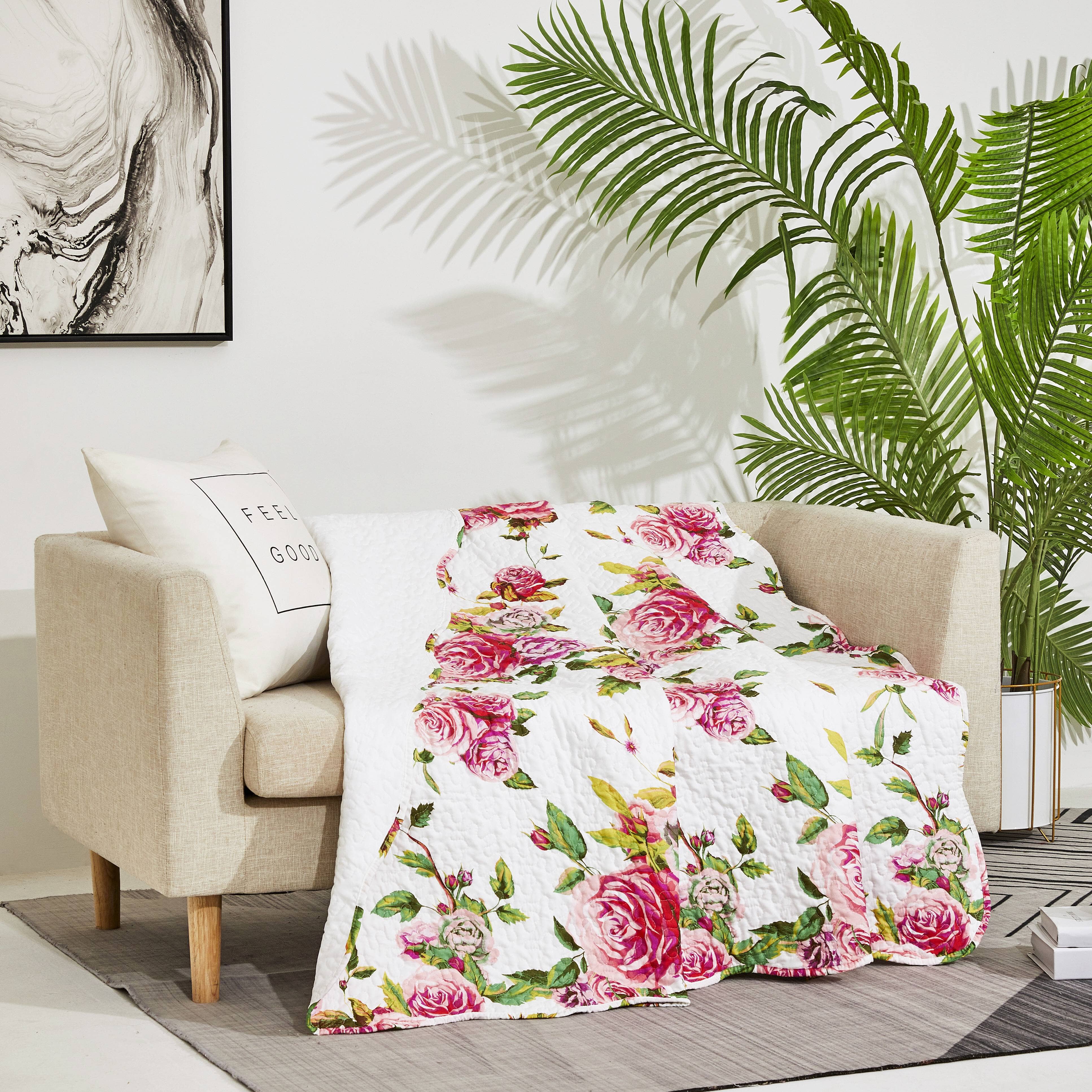  DaDa Bedding Collection DaDa Bedding Romantic Roses Floral Throw Blanket - Lovely Spring Pink & White Scalloped Colorful Lightweight Breathable - Bright Vibrant Quilted Throw Blanket - 50 x 60 by DaDa Bedding Collection - Default Title - Bonton